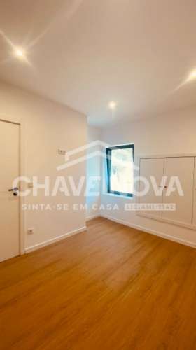 Andar Moradia T2 Venda em Santa Maria da Feira, Travanca, Sanfins e Espargo,Santa Maria da Feira