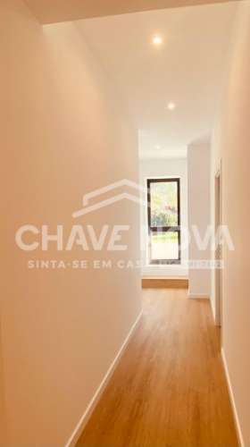 Andar Moradia T2 Venda em Santa Maria da Feira, Travanca, Sanfins e Espargo,Santa Maria da Feira