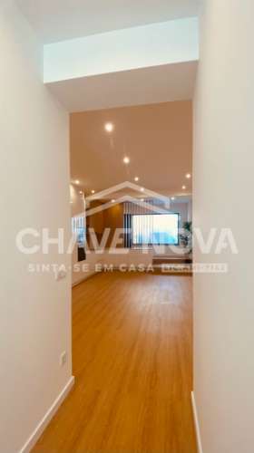 Andar Moradia T2 Venda em Santa Maria da Feira, Travanca, Sanfins e Espargo,Santa Maria da Feira