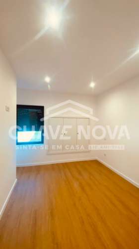 Andar Moradia T2 Venda em Santa Maria da Feira, Travanca, Sanfins e Espargo,Santa Maria da Feira