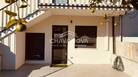 Andar Moradia T2 Venda em Santa Maria da Feira, Travanca, Sanfins e Espargo,Santa Maria da Feira