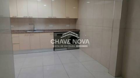 Moradia em Banda T3 Venda em Campanhã,Porto