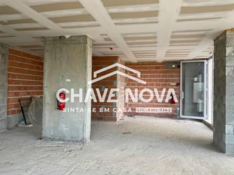 Loja  Venda em Lumiar,Lisboa