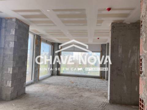 Loja  Venda em Lumiar,Lisboa