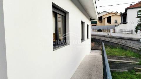 Moradia Isolada T3 Venda em Caldas de São Jorge e Pigeiros,Santa Maria da Feira