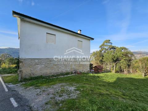 Moradia Isolada T2 Venda em Espadanedo,Cinfães
