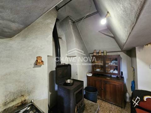 Moradia Isolada T2 Venda em Espadanedo,Cinfães