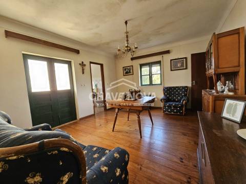 Moradia Isolada T2 Venda em Espadanedo,Cinfães