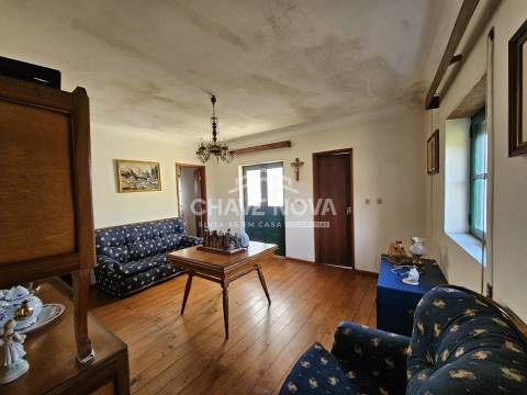 Moradia Isolada T2 Venda em Espadanedo,Cinfães