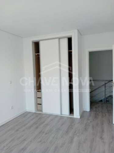 Moradia Geminada T3 Venda em Fernão Ferro,Seixal