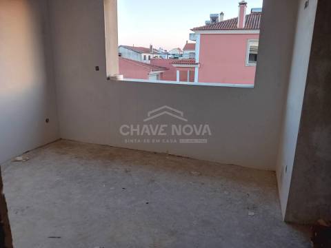 Moradia Geminada T4 Venda em Fernão Ferro,Seixal