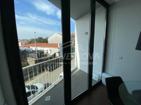 Apartamento T1 Arrendamento em Cedofeita, Santo Ildefonso, Sé, Miragaia, São Nicolau e Vitória,Porto