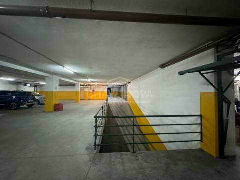 Garagem  Venda em Canidelo,Vila Nova de Gaia