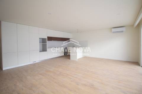 Apartamento T2 Venda em Braga (São José de São Lázaro e São João do Souto),Braga