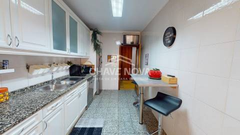 Apartamento T3 Venda em Vilar de Andorinho,Vila Nova de Gaia