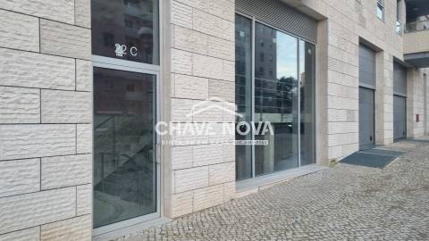 Loja  Venda em Lumiar,Lisboa