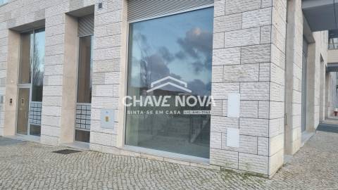 Loja  Venda em Lumiar,Lisboa