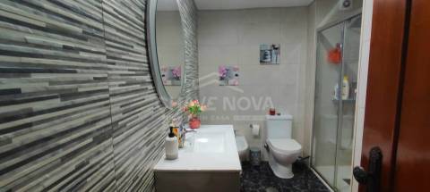 T3 para venda com varandas e lugar de garagem, Gondomar