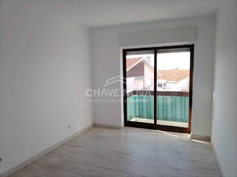 Apartamento T2 Venda em Mafamude e Vilar do Paraíso,Vila Nova de Gaia