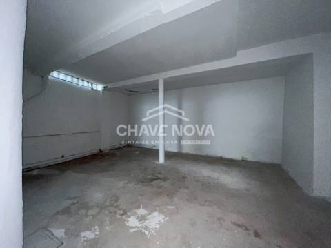 Loja  Venda em Mafamude e Vilar do Paraíso,Vila Nova de Gaia