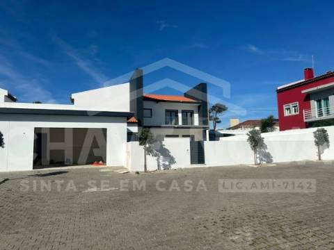 Moradia T4 Venda em Silveira,Torres Vedras