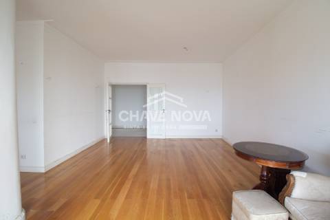 Apartamento T2+1 Venda em Aldoar, Foz do Douro e Nevogilde,Porto