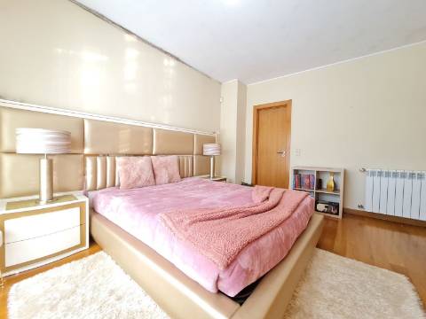 Moradia Geminada T4 Venda em Custóias, Leça do Balio e Guifões,Matosinhos