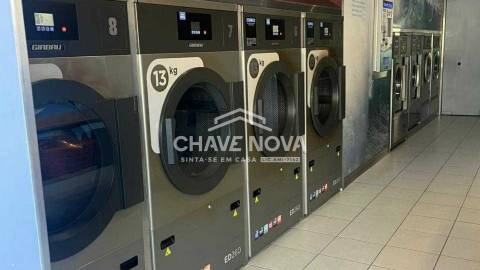 Lavandaria  Trespasse em Mafamude e Vilar do Paraíso,Vila Nova de Gaia