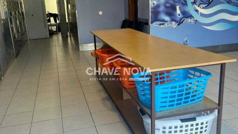 Lavandaria  Trespasse em Mafamude e Vilar do Paraíso,Vila Nova de Gaia