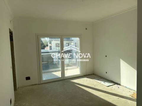 Moradia Geminada T4 Venda em Silveira,Torres Vedras