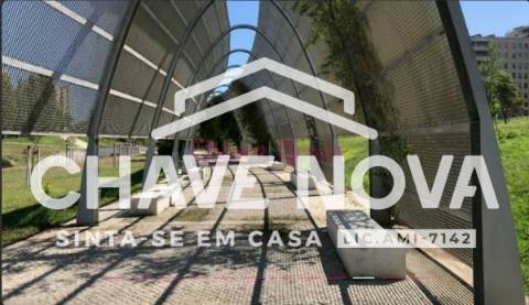 Apartamento T2 Venda em Lumiar,Lisboa