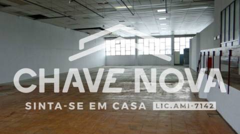 Armazém  Arrendamento em Sacavém e Prior Velho,Loures