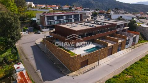 Moradia em Banda T4 Venda em Nogueira, Fraião e Lamaçães,Braga