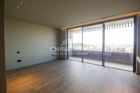 Moradia em Banda T4 Venda em Nogueira, Fraião e Lamaçães,Braga