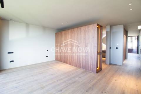 Moradia em Banda T4 Venda em Nogueira, Fraião e Lamaçães,Braga