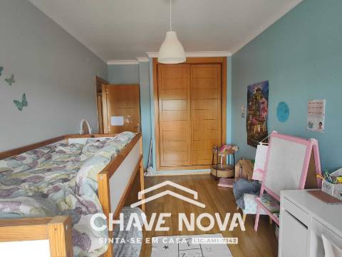 Apartamento T3 Venda em Quelfes,Olhão