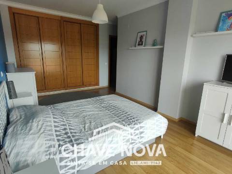 Apartamento T3 Venda em Quelfes,Olhão