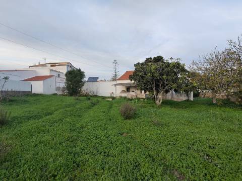 Moradia para Restaurar T3 Venda em Ferreiras,Albufeira
