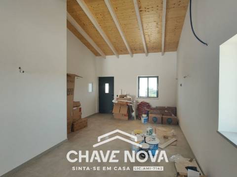 Moradia Geminada T2 Venda em Ferreiras,Albufeira
