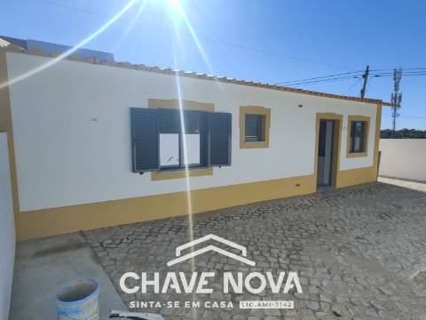 Moradia Geminada T2 Venda em Ferreiras,Albufeira
