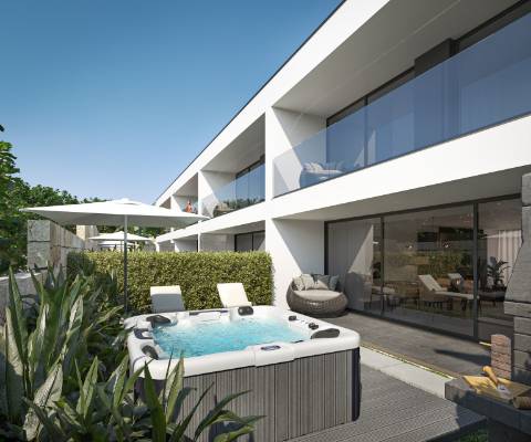 Moradia em Banda T3 Venda em Albufeira e Olhos de Água,Albufeira