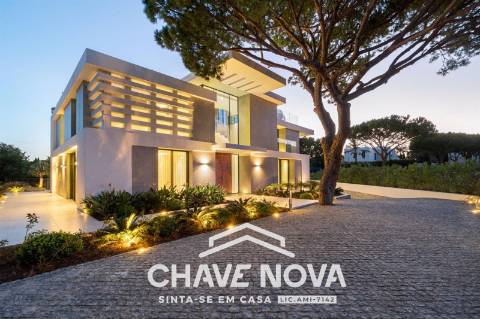 Moradia Isolada T7 Venda em Almancil,Loulé