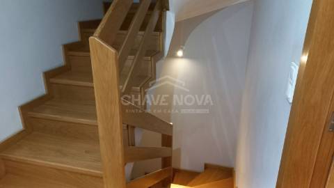Andar Moradia T2 Venda em Madalena,Vila Nova de Gaia