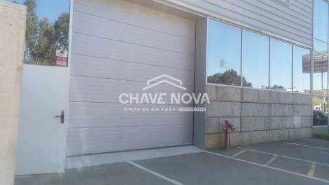 Armazém  Arrendamento em Fânzeres e São Pedro da Cova,Gondomar