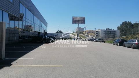 Armazém  Arrendamento em Fânzeres e São Pedro da Cova,Gondomar