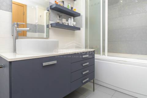 Apartamento T4 Venda em Amora,Seixal