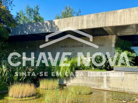 Apartamento T5 Venda em Avenidas Novas,Lisboa