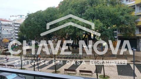 Apartamento T5 Venda em Avenidas Novas,Lisboa