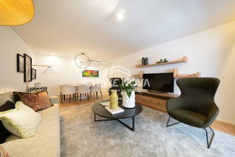 Apartamento T2 Venda em Oliveira, São Paio e São Sebastião,Guimarães