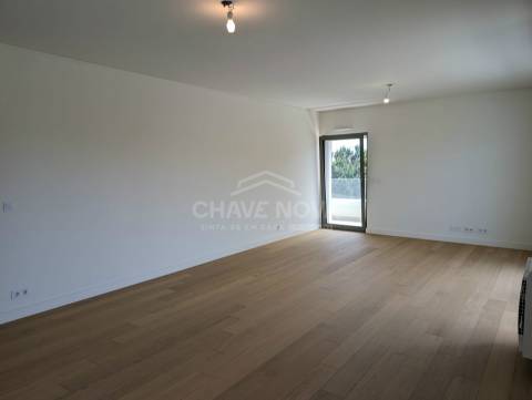 Apartamento T3 Venda em Seixal, Arrentela e Aldeia de Paio Pires,Seixal